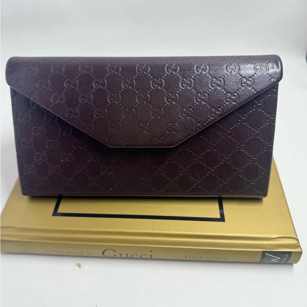 Gucci Black& Blue GUCCI Acetate Sunglasses - Picture 16 of 16